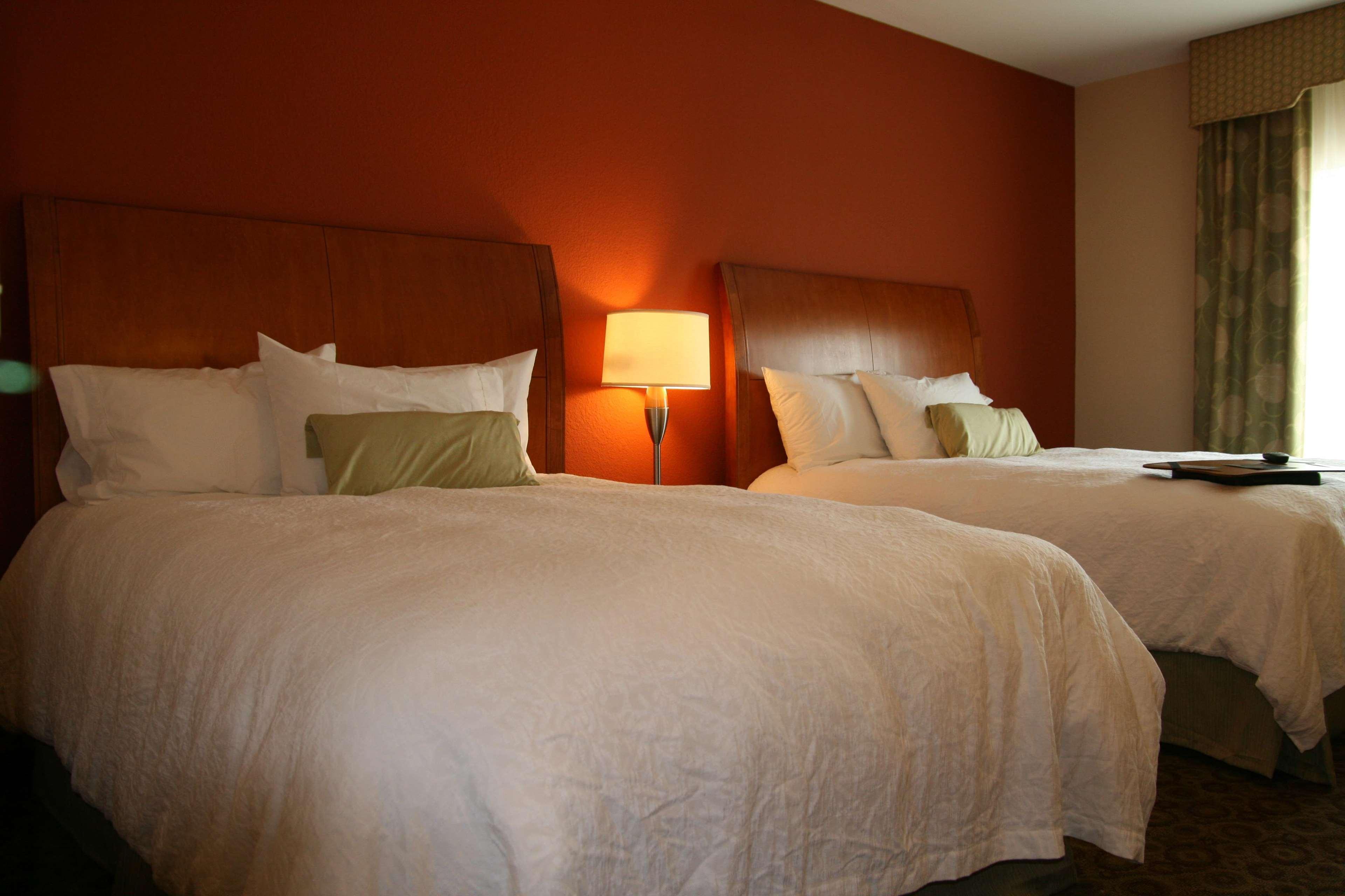 Hampton Inn & Suites Buffalo Ruang foto