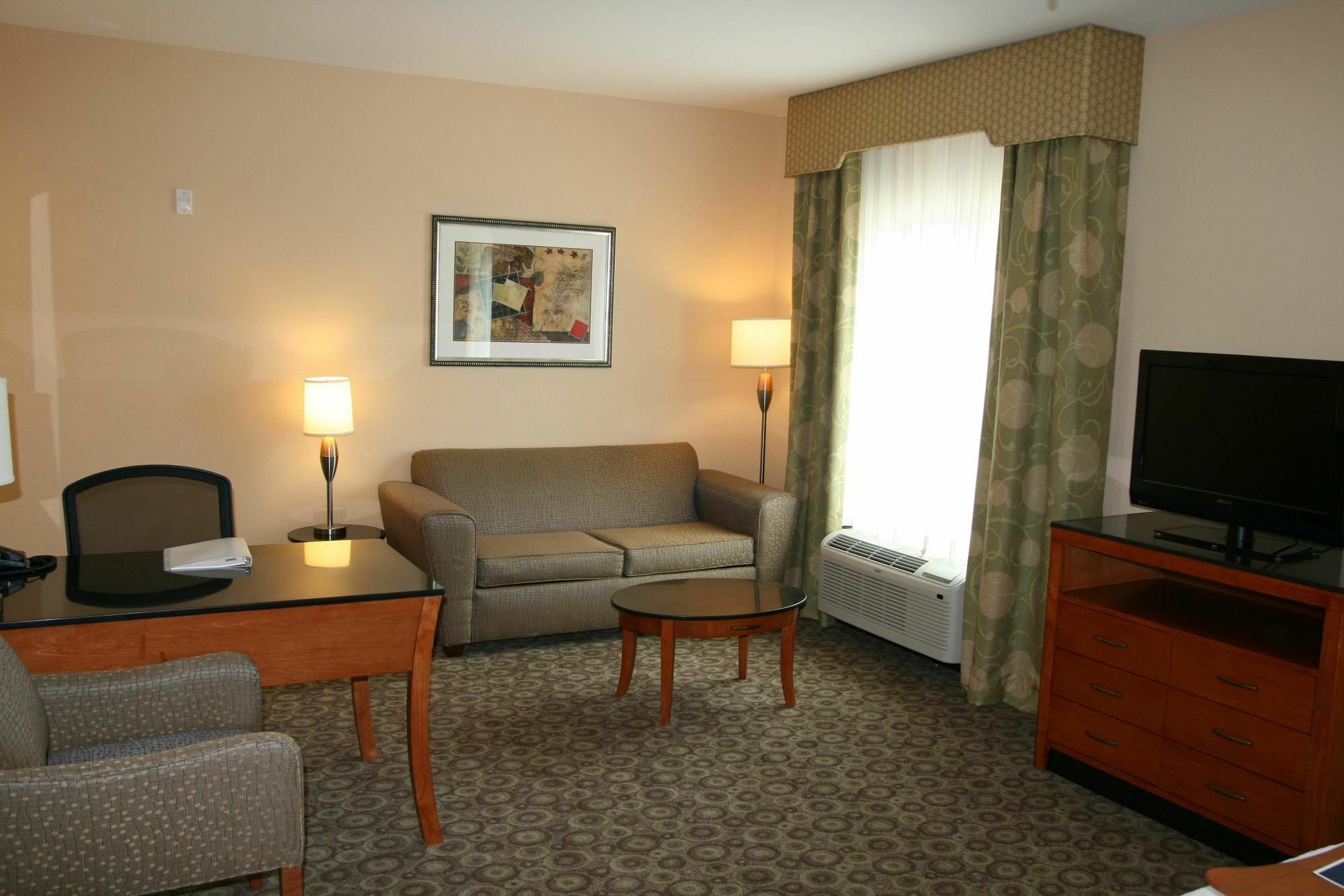 Hampton Inn & Suites Buffalo Ruang foto